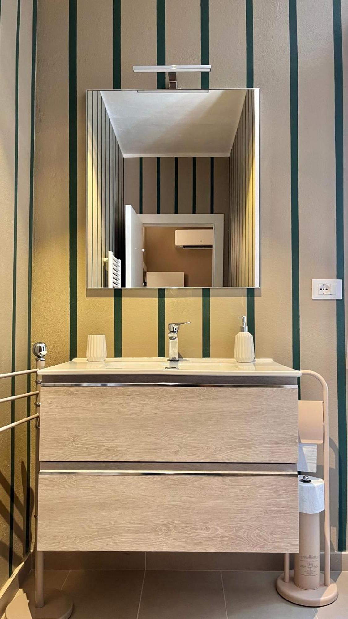 Residenza Cavour Portoferraio City Center Εξωτερικό φωτογραφία